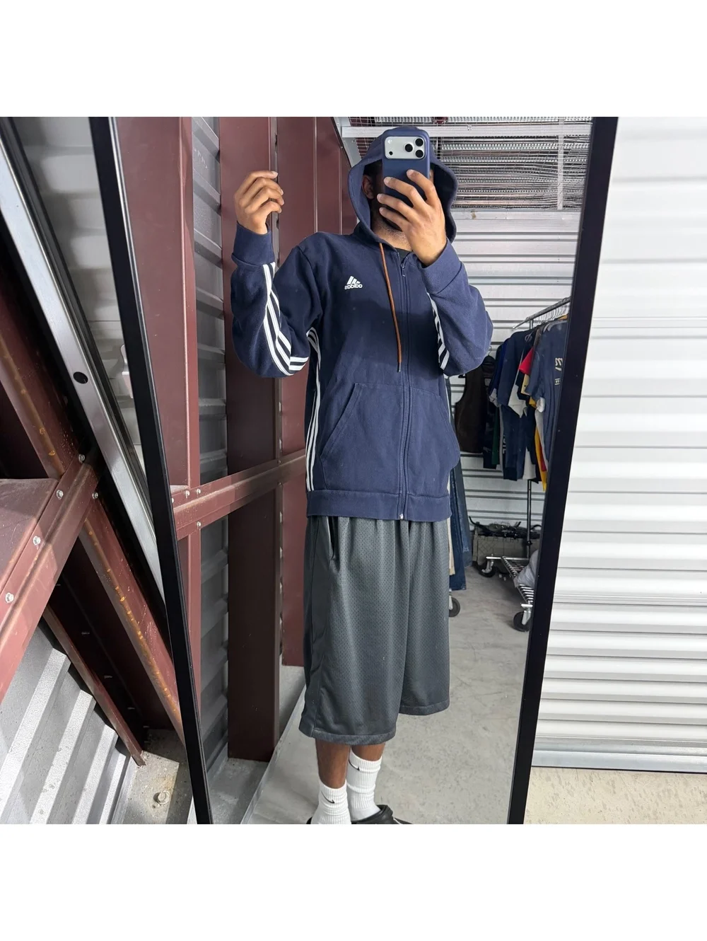 adidas length 28”